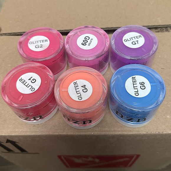 UZU dipping powder 6 bottles (2oz) - Picture 2 of 9
